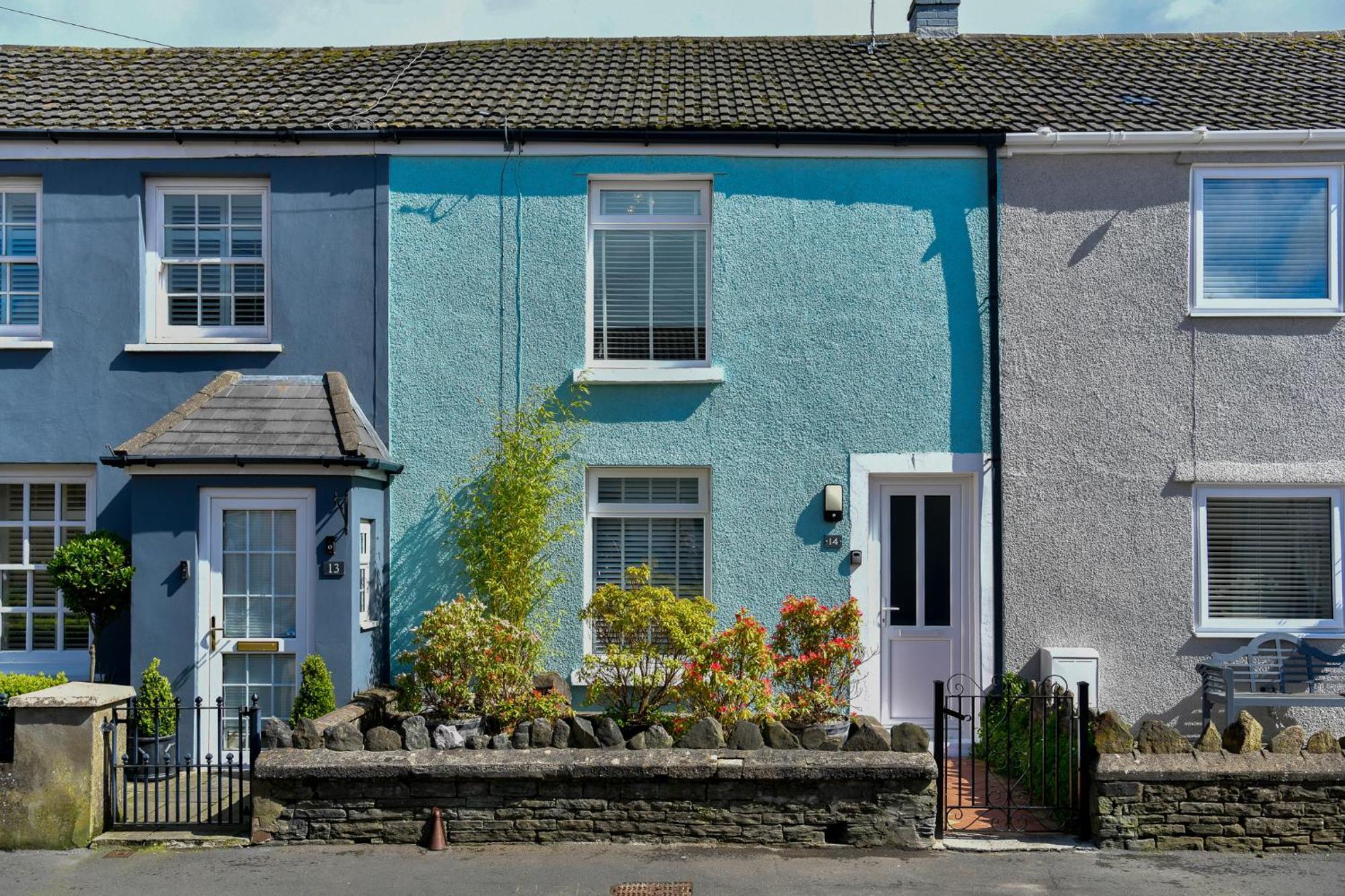Free Parking - Heart Of The City - Superb Townhouse & Garden - Peaceful Area But Only 5Min Walk To Beach, Shops, Bars, Arena, Marina, Parks Swansea Luaran gambar